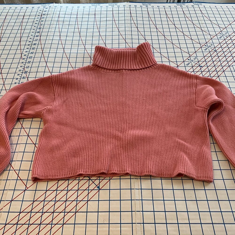 Wild Fable Womens Pink Ribbed Chunky Knit Semi Crop Balloon Sleeve Sweater Small - Picture 7 of 7